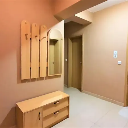 Apartamento с две спални бриз